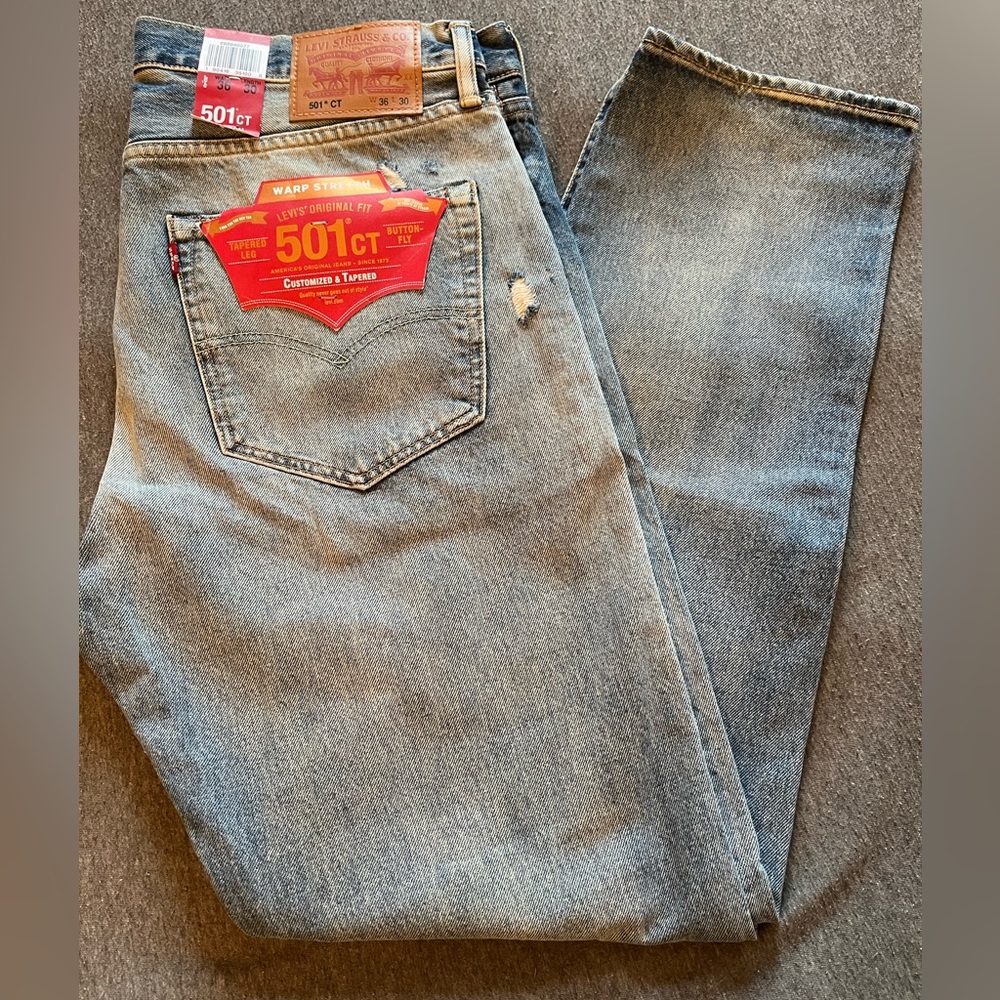 Levi jeans 👖
